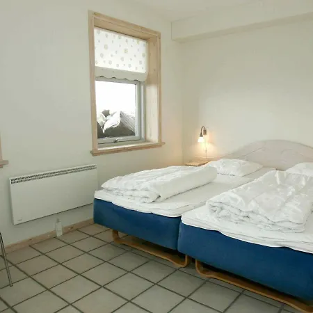 Prázdninový dům 8 Person In *