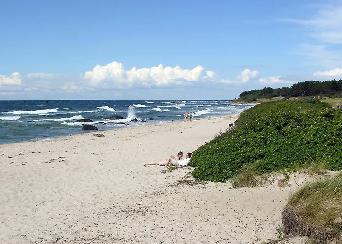 Seaside Panorama In - By Traum Nyaraló *